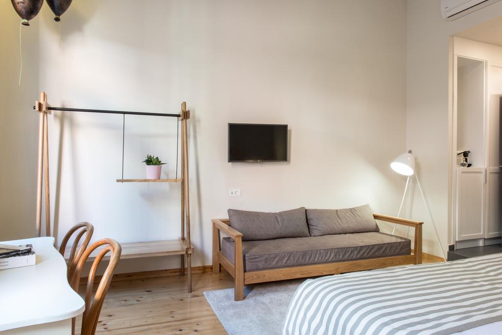 Hotel Off Chrissi Akti Chania Exterior foto